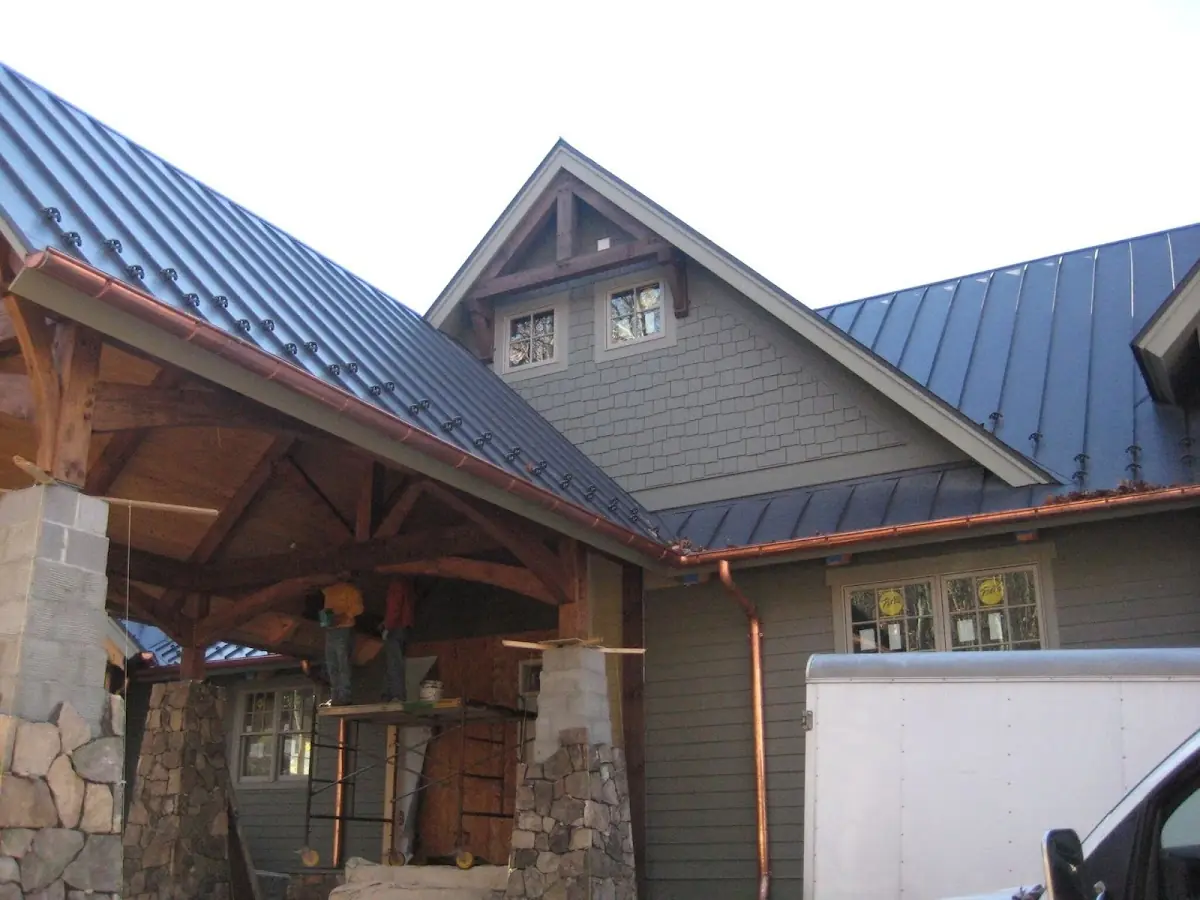 Craftsman Roofing team delivering quality roofing work in Northeast Aurora